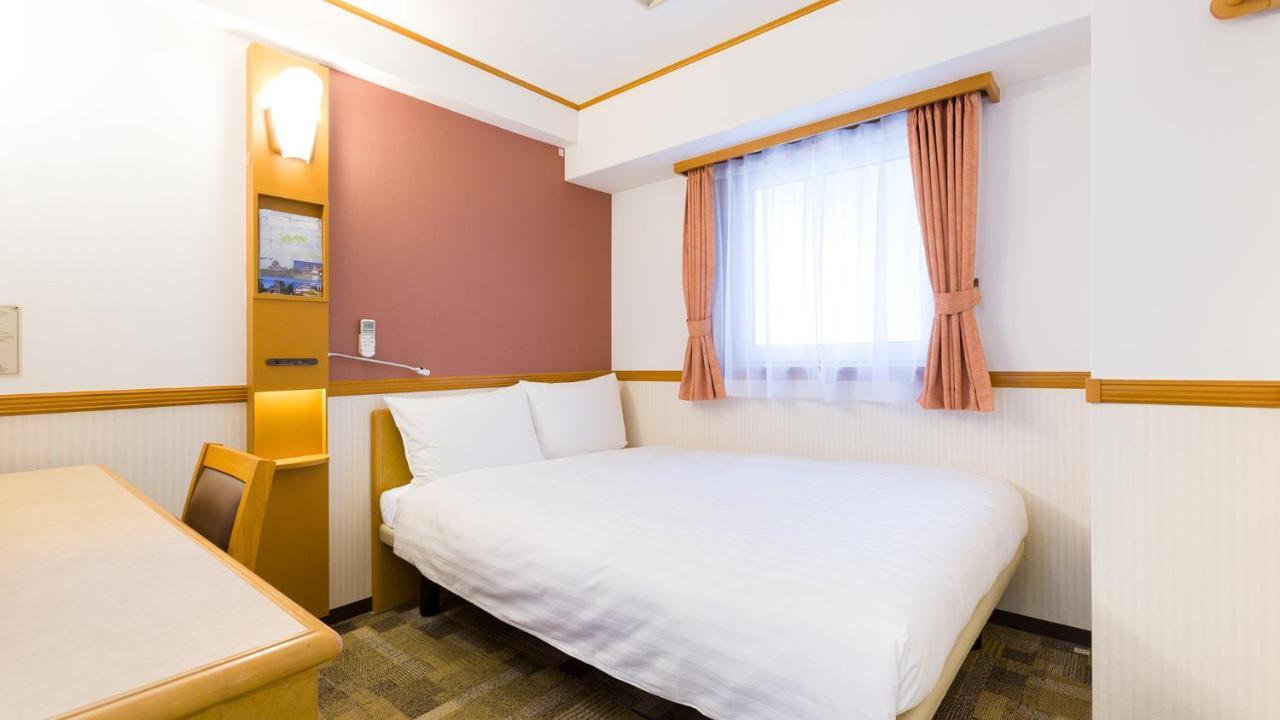 Toyoko Inn Okayama Eki Nishi Guchi Migi Exterior foto